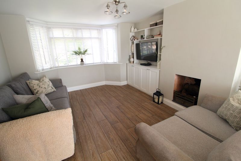 Property photo 3 of 10 Living Room