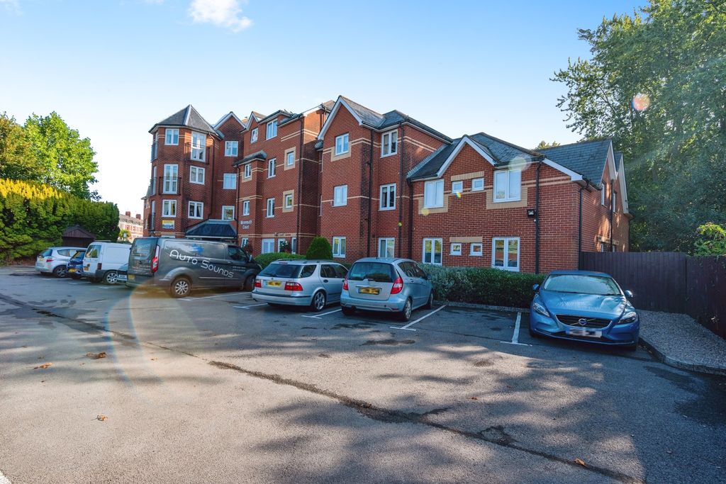 Property photo 1 of 11 General View Of Deve