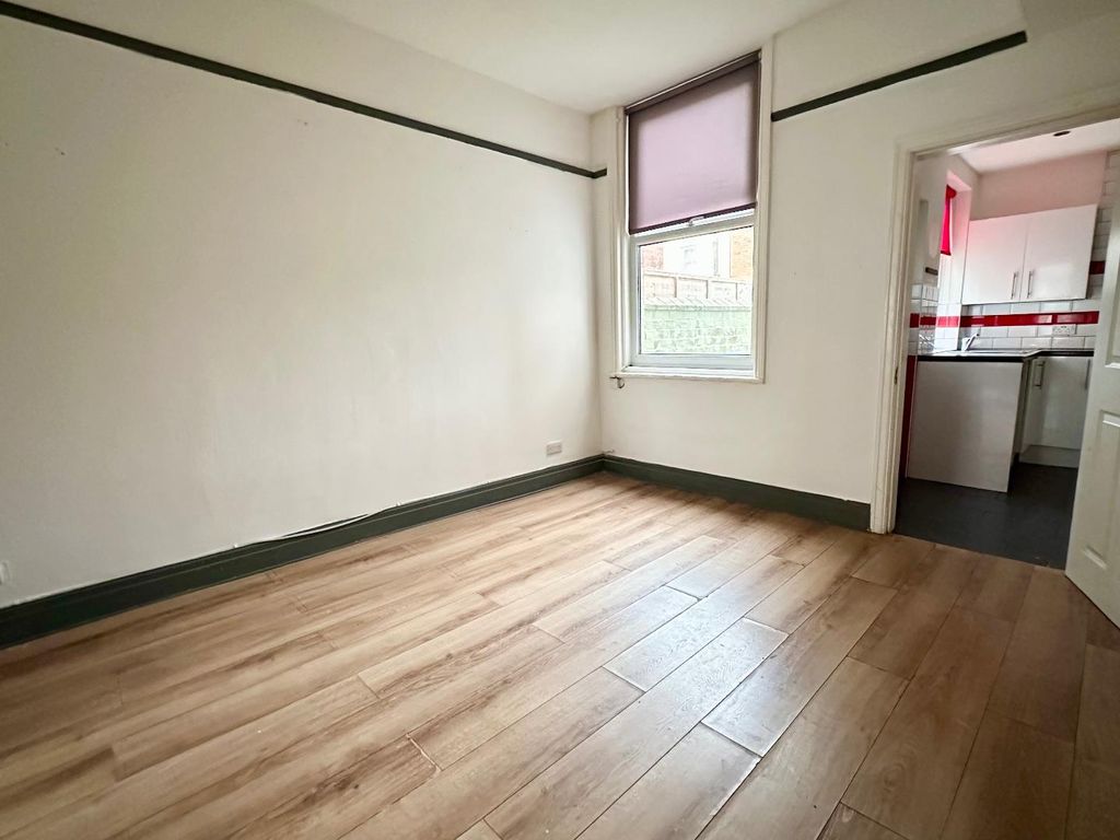 Property photo 3 of 9 Img_6546.Jpeg