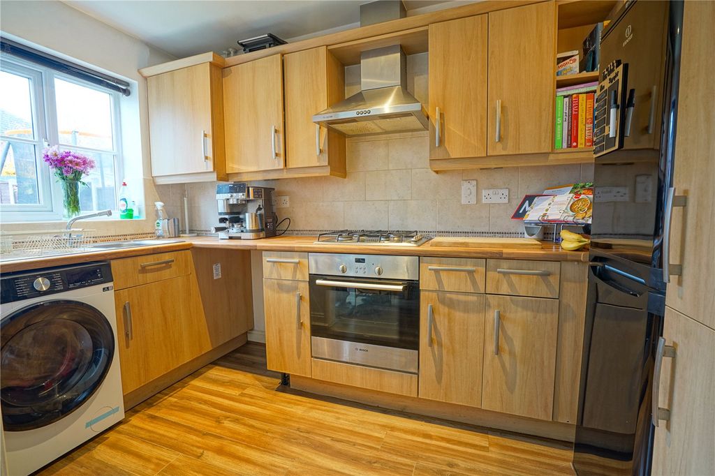 Property photo 3 of 12 Picture No. 05