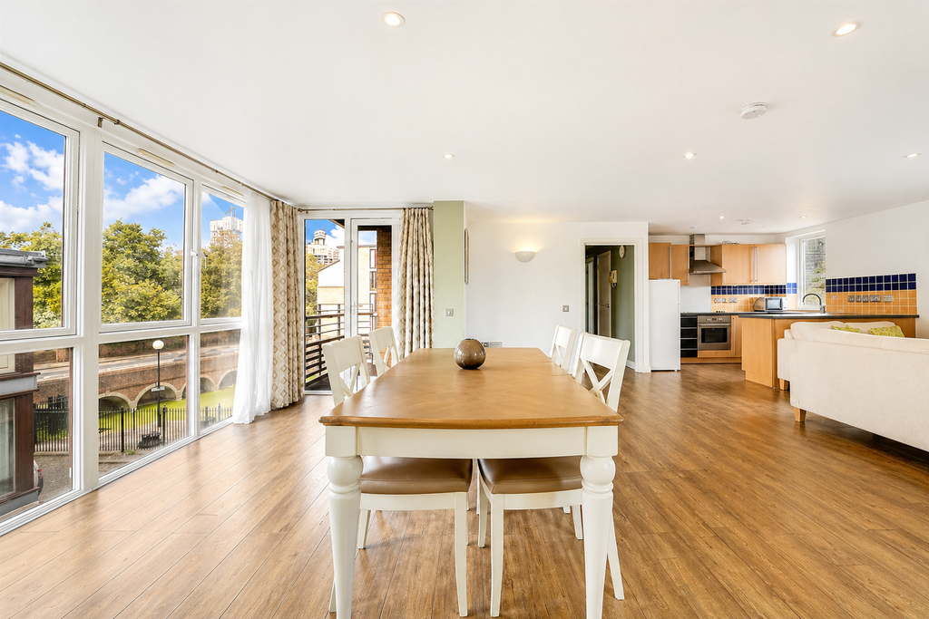 Property photo 1 of 13 Dining Room