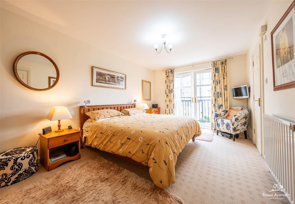 Additional image 28 of 4 bed property for saleRosslyn Avenue, Perth PH2