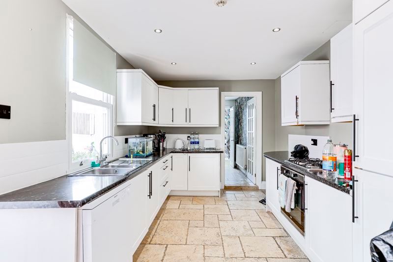 Property photo 2 of 19 Photo 15