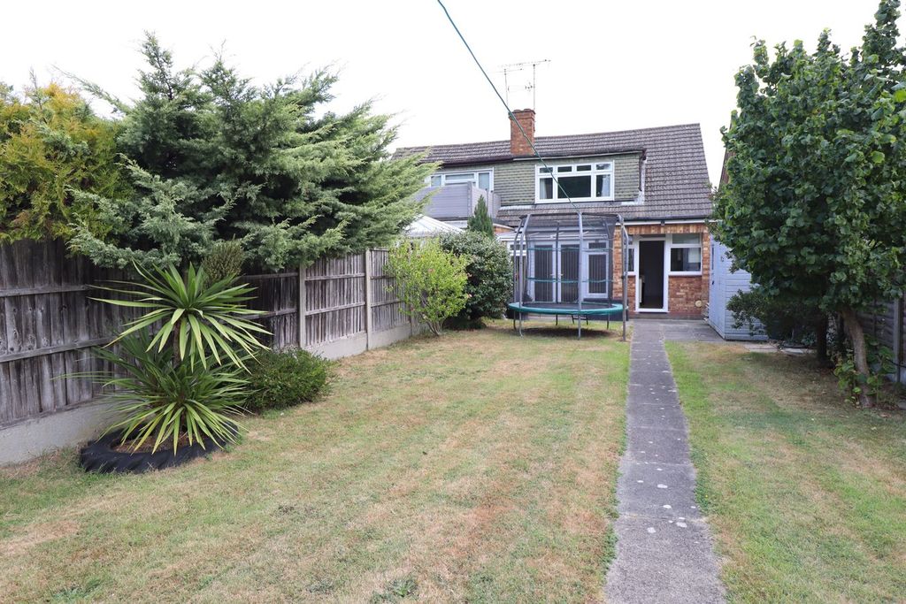 Property photo 3 of 32