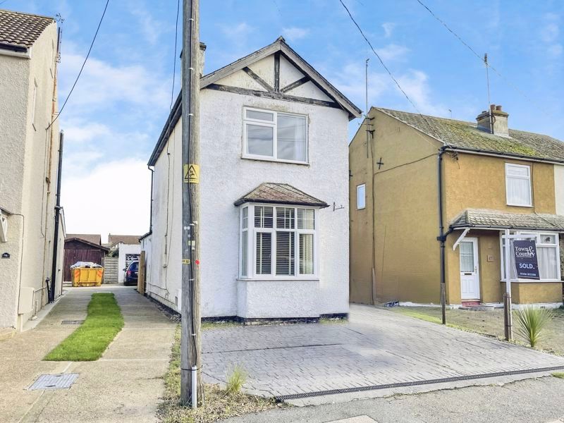 Property photo 1 of 15 Photo 16