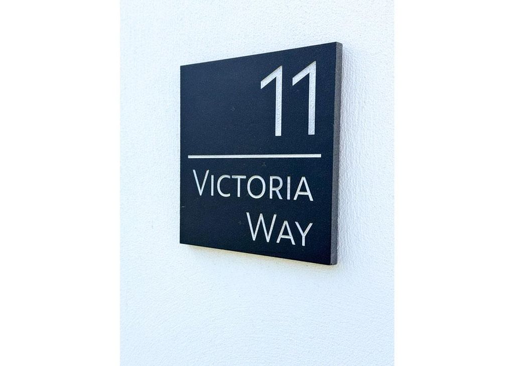 Property photo 2 of 35 11-Victoria-Way-39.Jpg