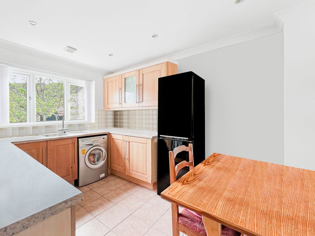 Property photo 3 of 17 5