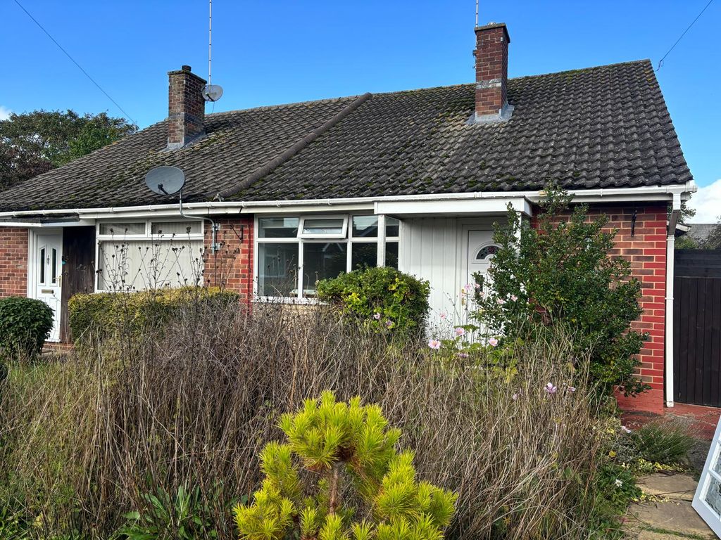 Property photo 1 of 9 Front