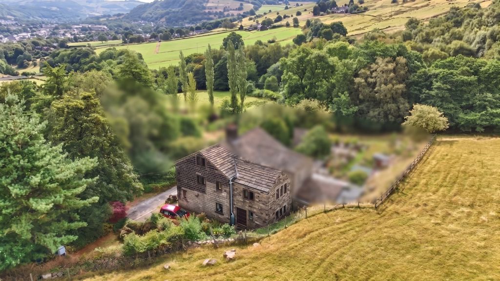 3 bed semi-detached house for saleShroggs, Erringden, Hebden Bridge HX7