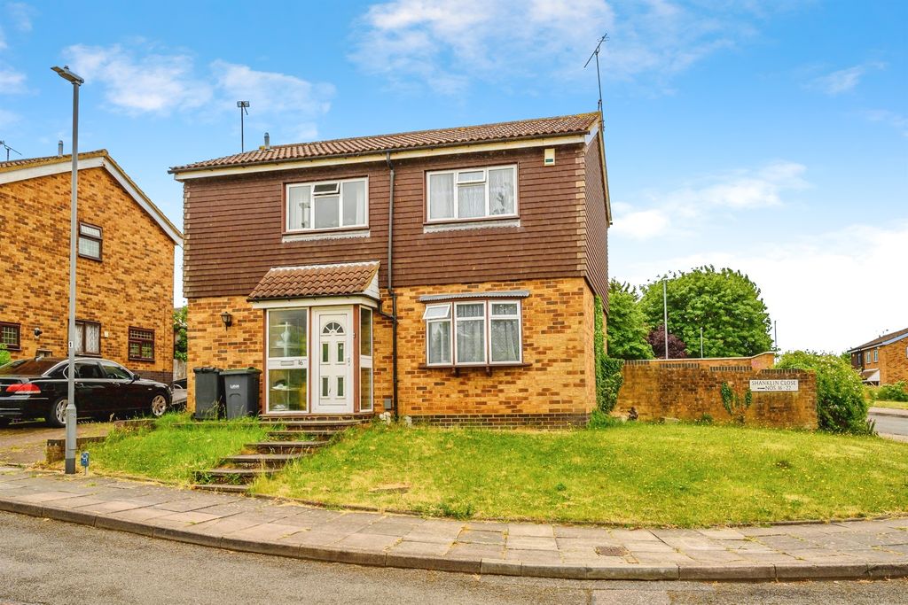 Property photo 1 of 18