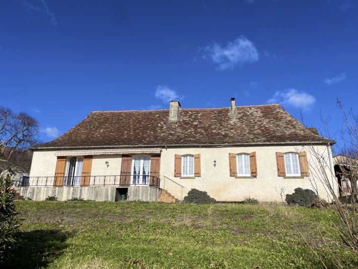 Property photo 1 of 24