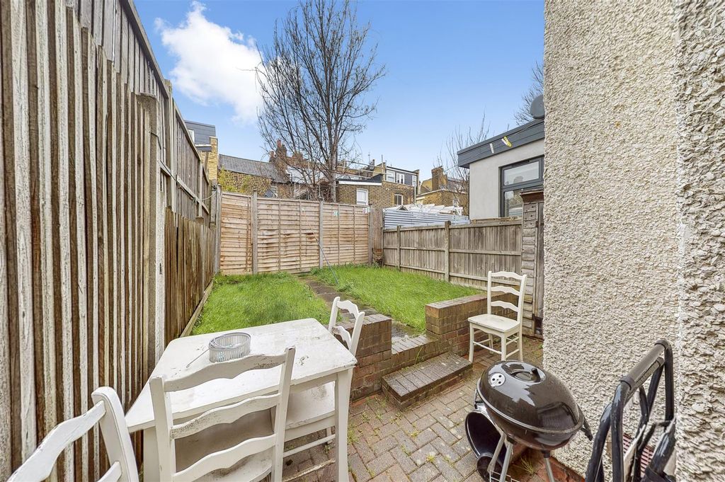 Property photo 1 of 8 Private Rear Garden