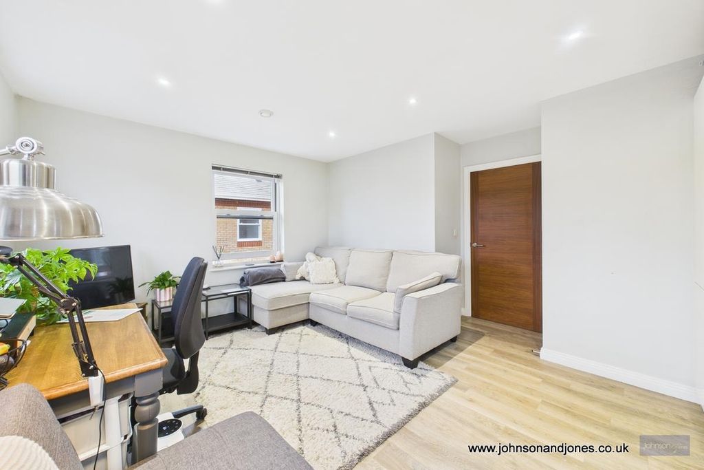 Property photo 3 of 7 Living Room (2).Jpg