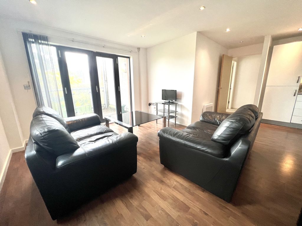 Property photo 3 of 11