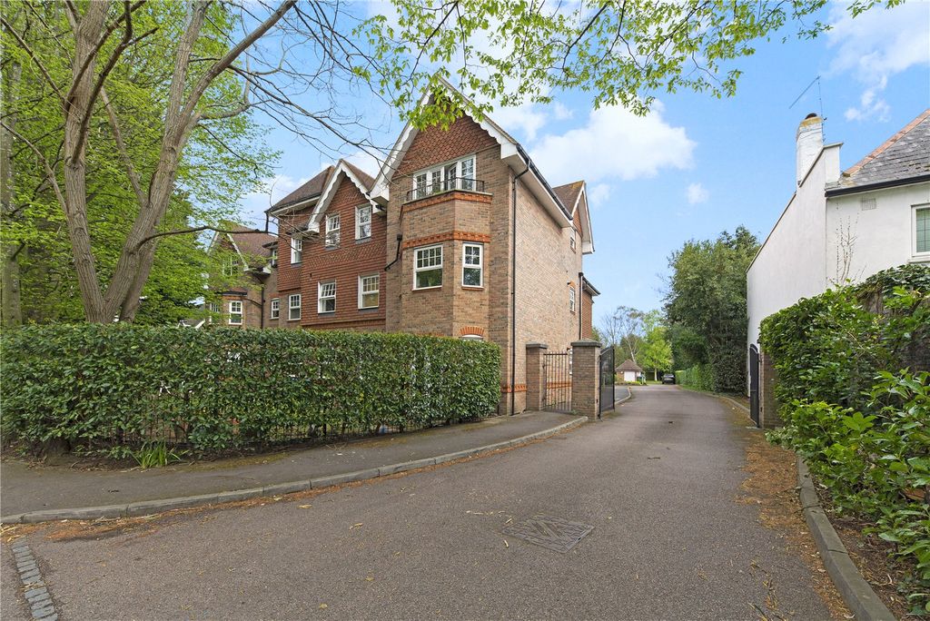 Property photo 2 of 11 Picture No. 09