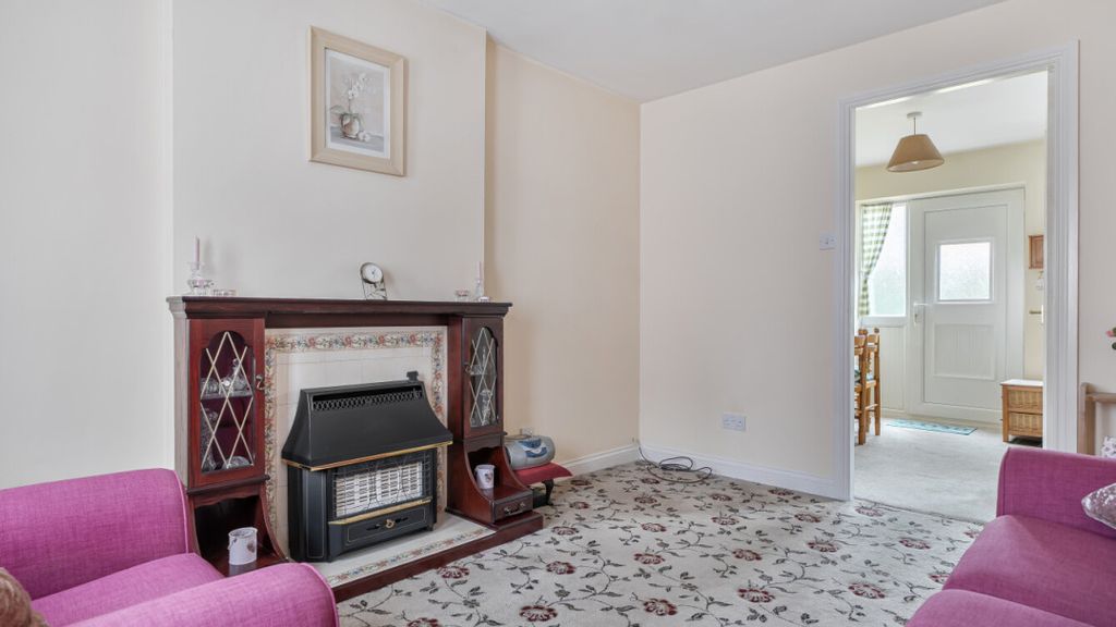 Property photo 3 of 22