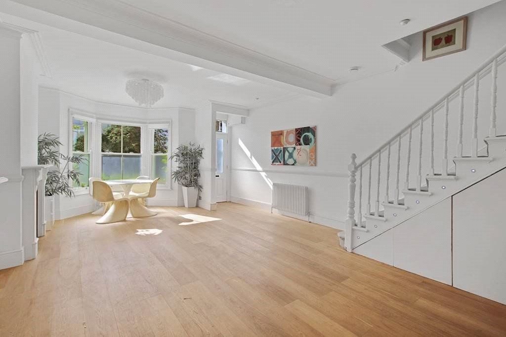 Property photo 3 of 16 Picture No. 05