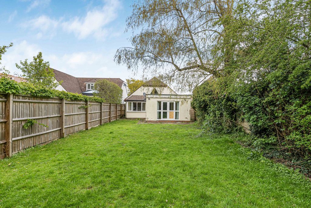 Property photo 1 of 16