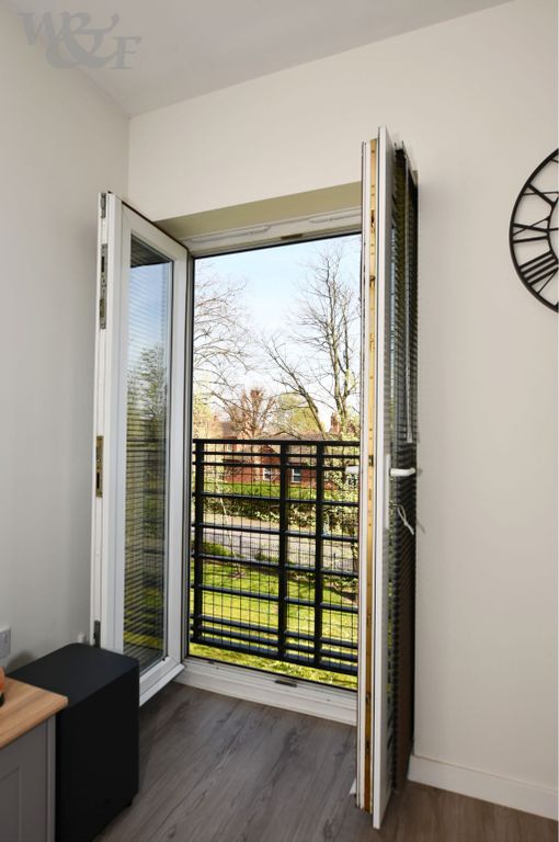 Property photo 3 of 30 Photo 35