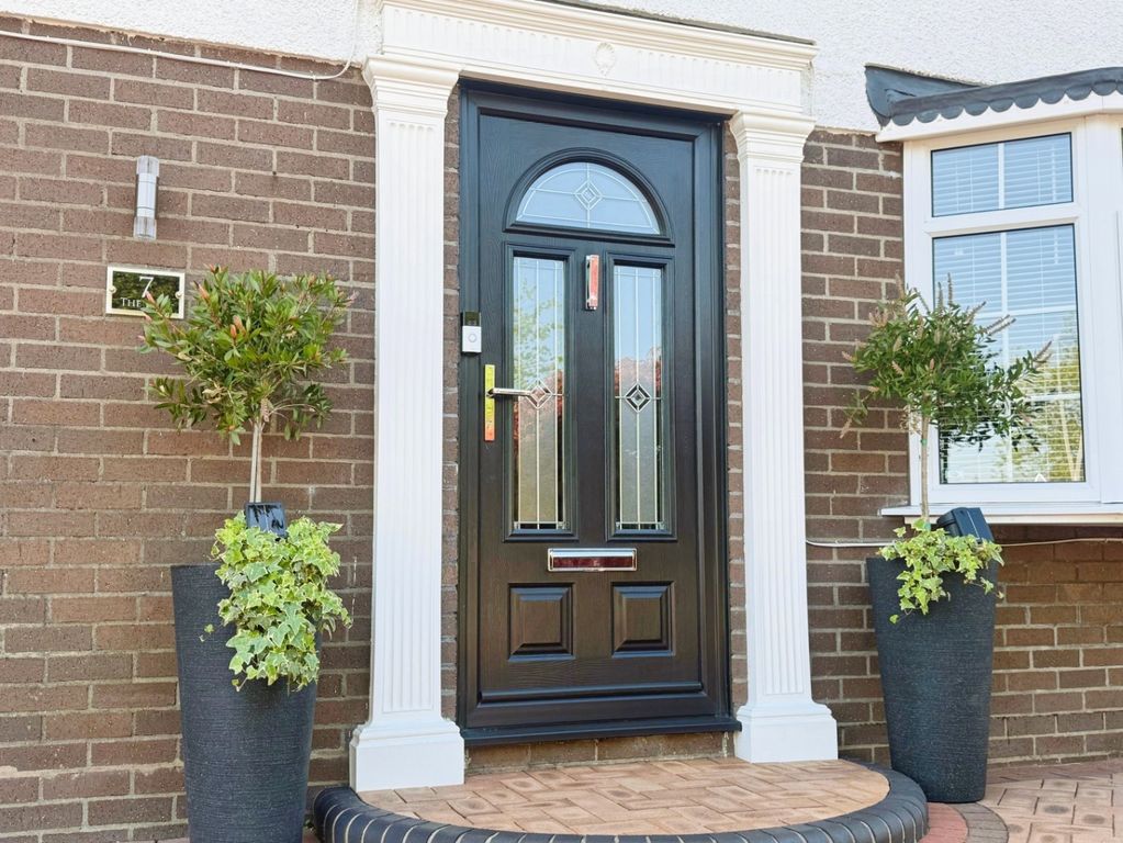 Property photo 2 of 51 5113833