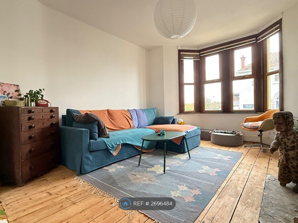 Property photo 3 of 8