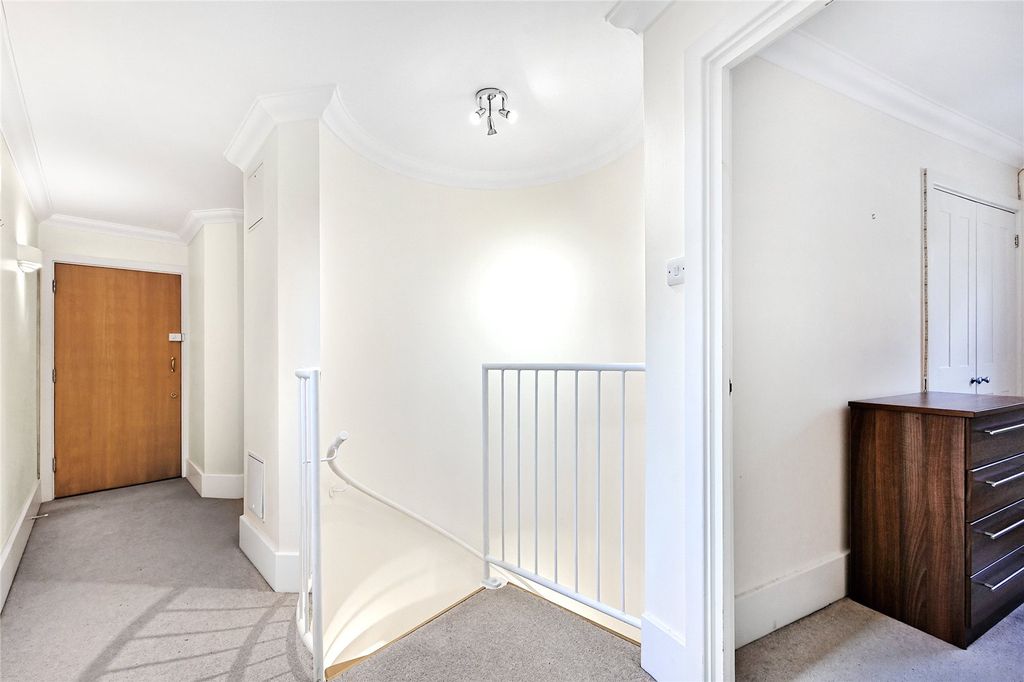 Property photo 3 of 12 Hallway
