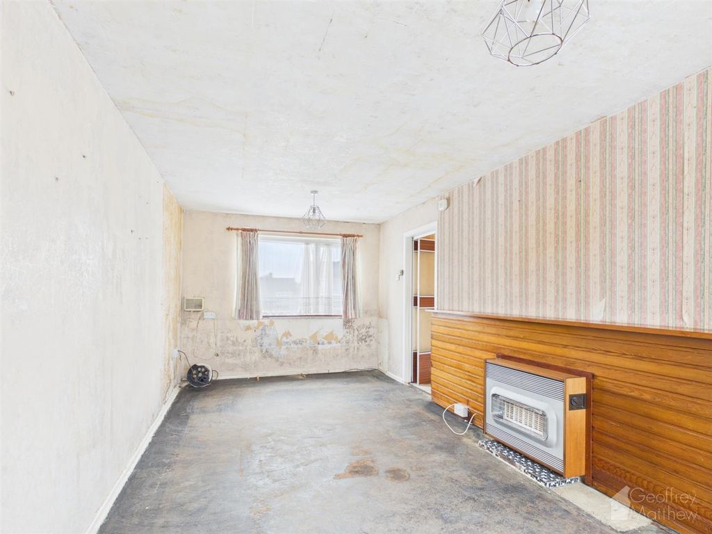 Property photo 3 of 9 783Efdad6Fb34025B595F6Cbb02313De_100_Cam02367G0-Pr