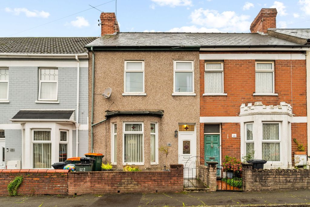 Property photo 1 of 20