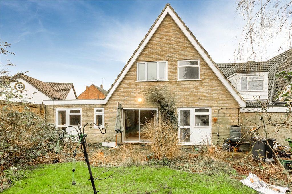Property photo 2 of 15 Picture No. 16