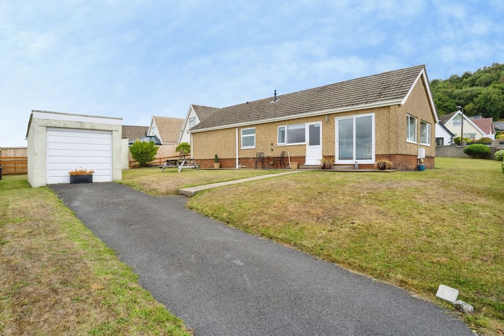 Property photo 2 of 22 Pbox-Img.Jpg