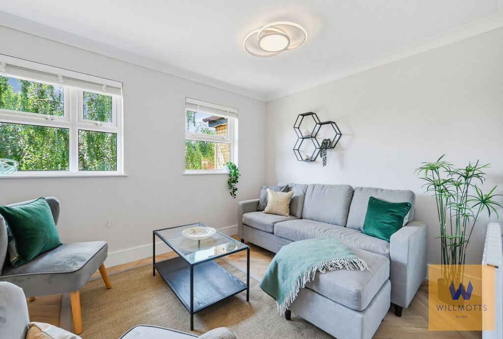 Property photo 1 of 16