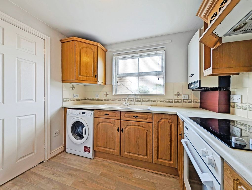 Property photo 3 of 10 Photo