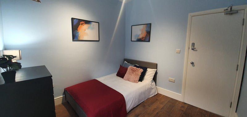 Property photo 1 of 3