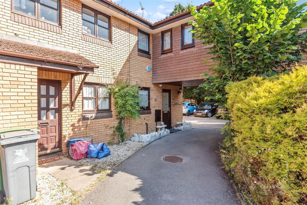 Property photo 1 of 24 Hern And Crabtree-416.Jpg
