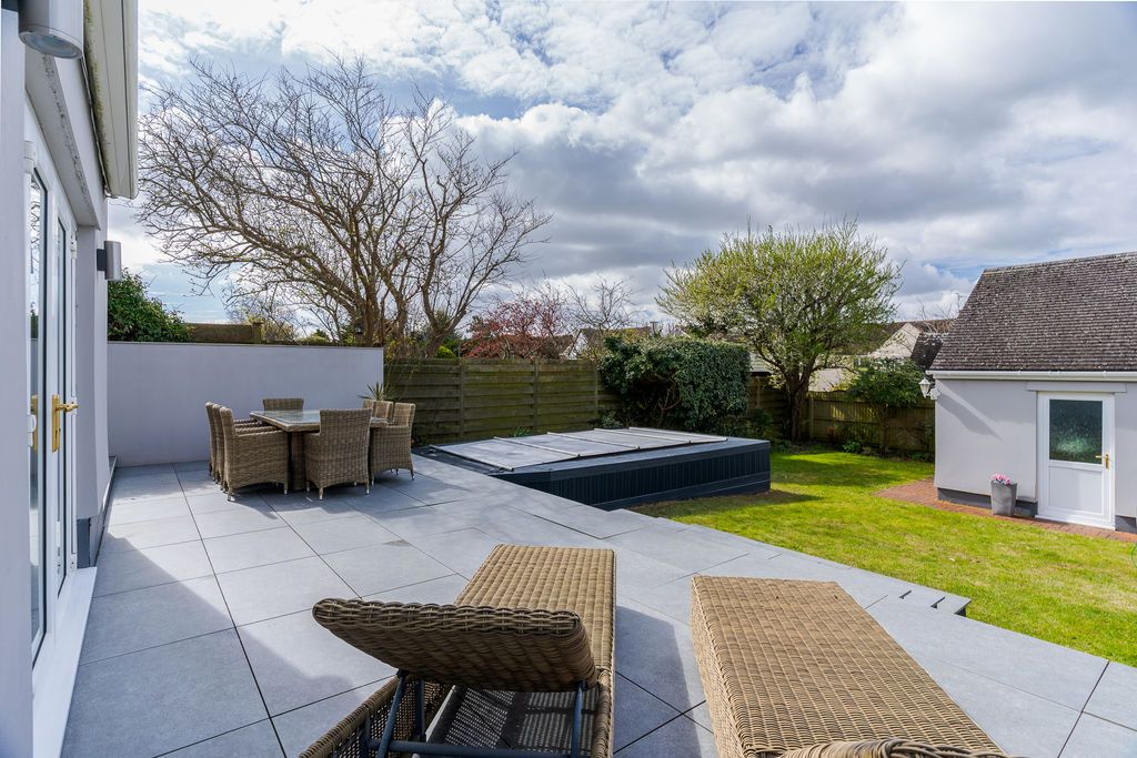 Additional image 20 of 4 bed detached house for saleWhitcliffe Drive, Penarth CF64