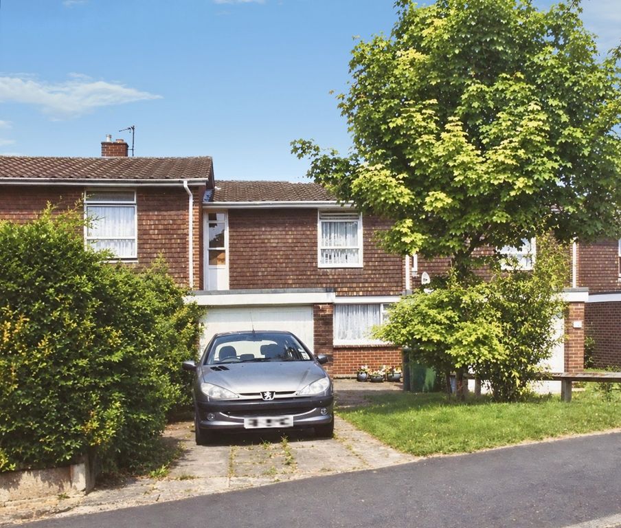 Property photo 1 of 9