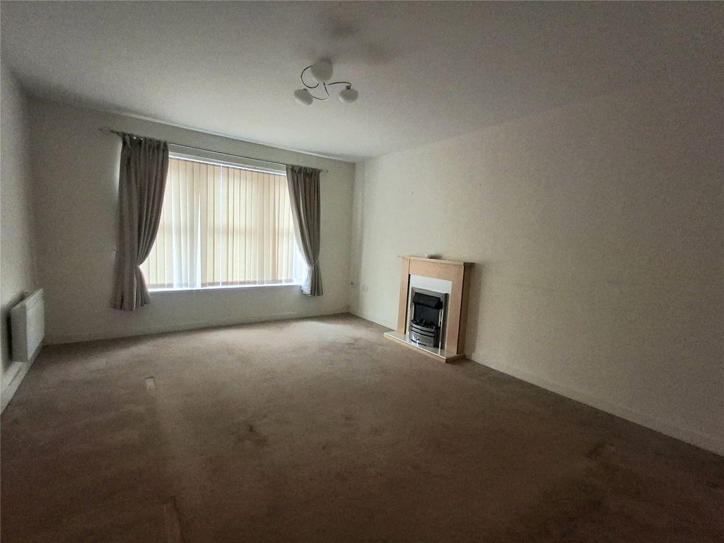 Property photo 3 of 8 Picture No. 09