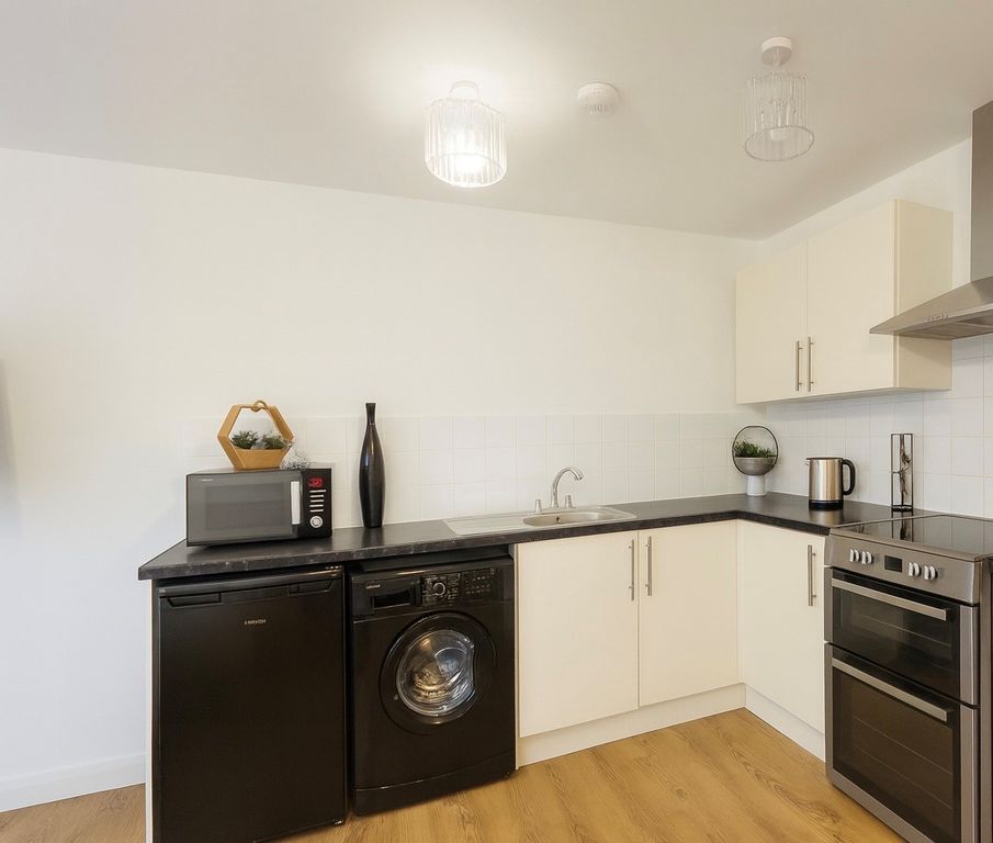 Property photo 2 of 5 Image