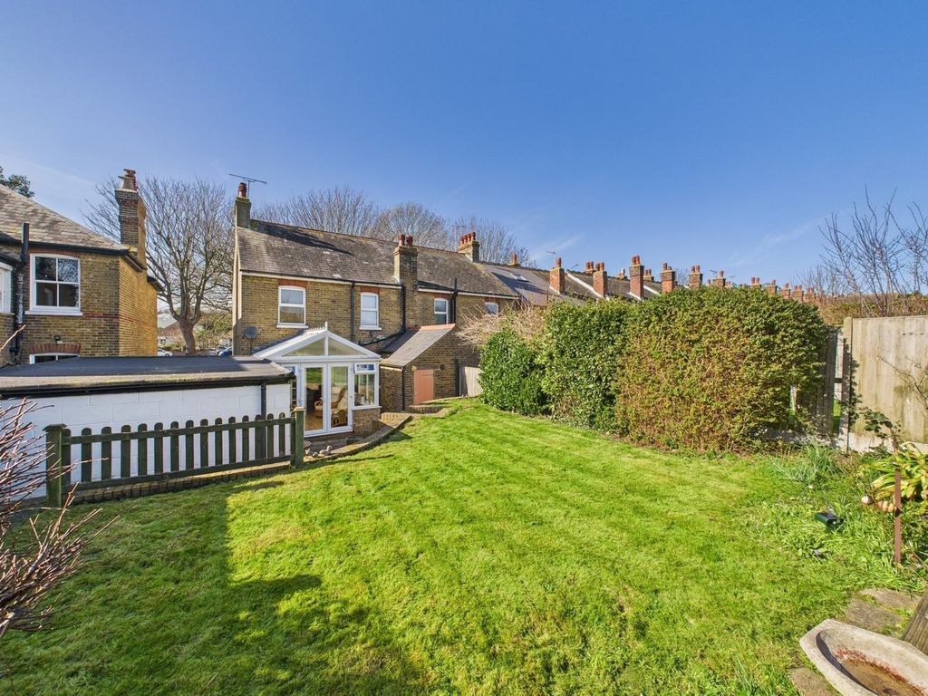 Property photo 1 of 25