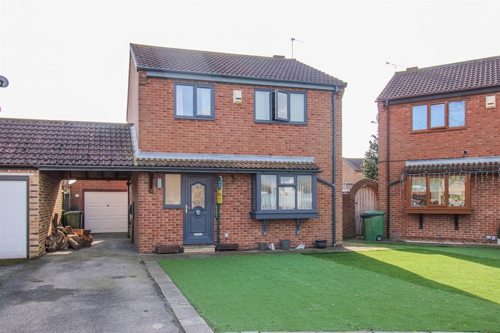 Property photo 2 of 15