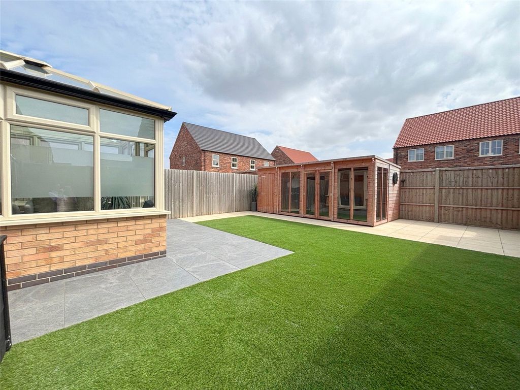 Property photo 3 of 14 Picture No. 09