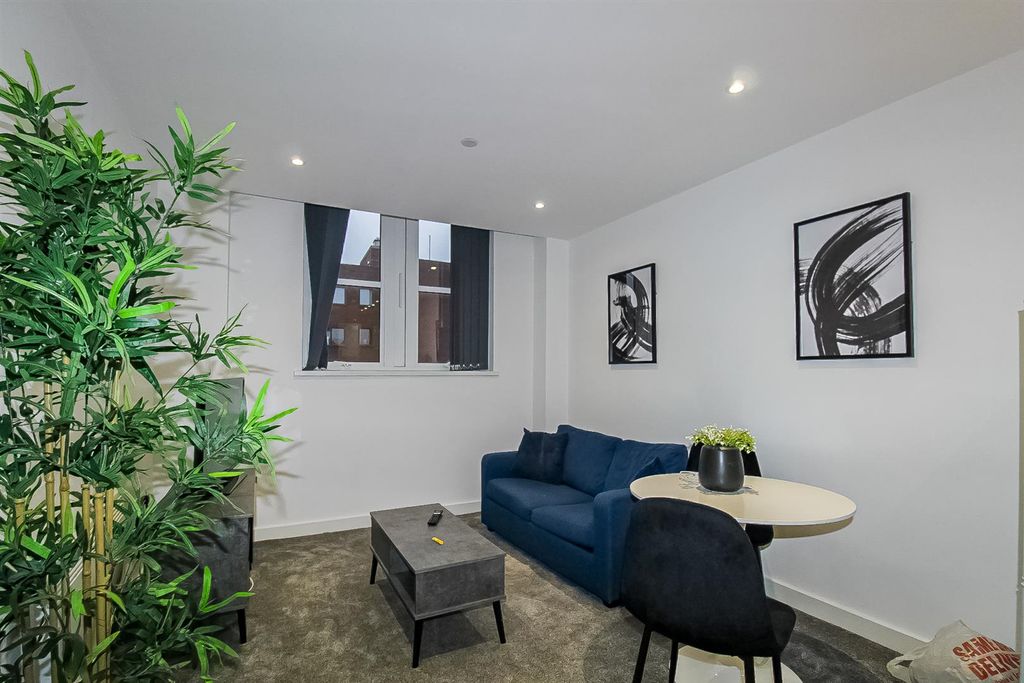 Property photo 3 of 6 Open Plan Living/Kitchen