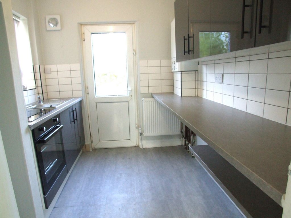 Property photo 2 of 14 Photo 5