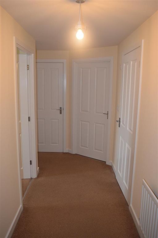 Property photo 3 of 10 Hallway