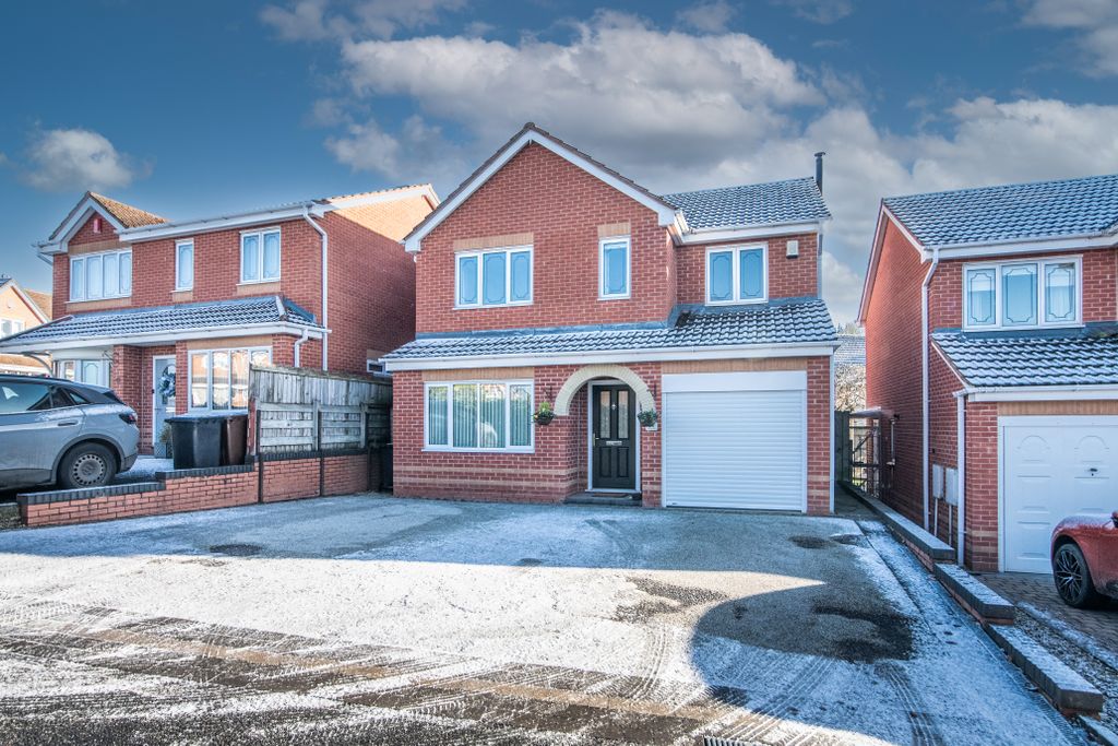 Property photo 1 of 24