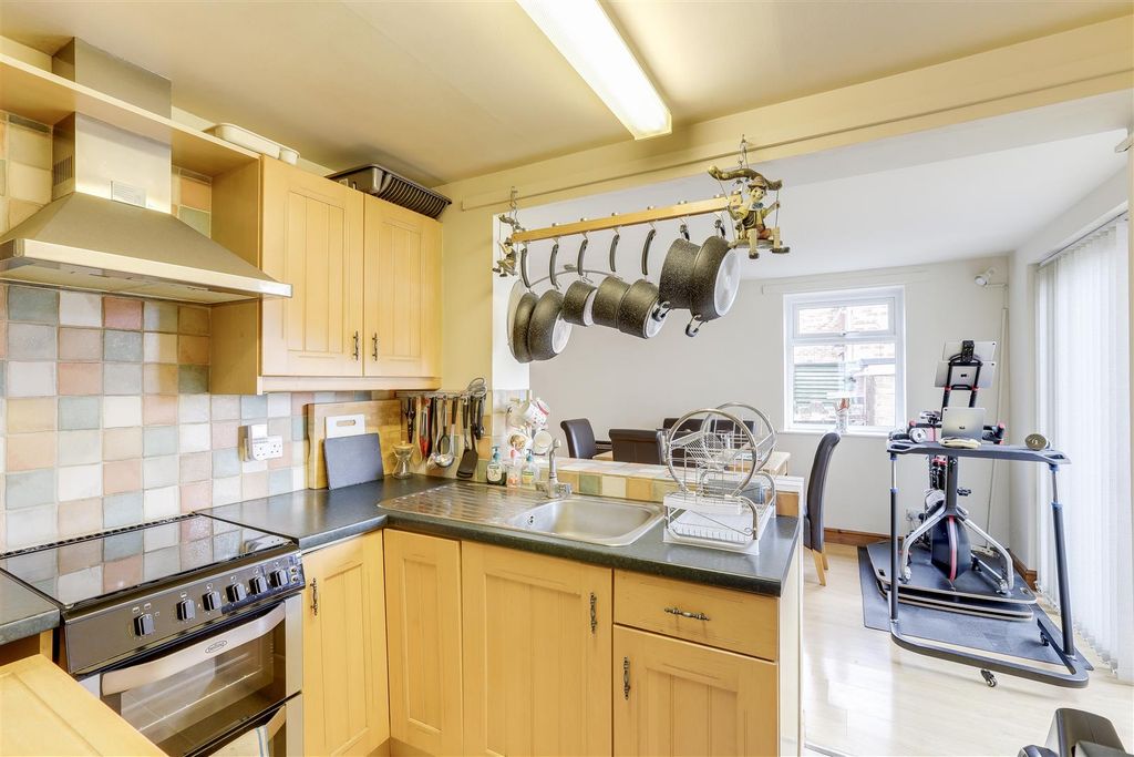 Property photo 3 of 17 160225_7.Jpg