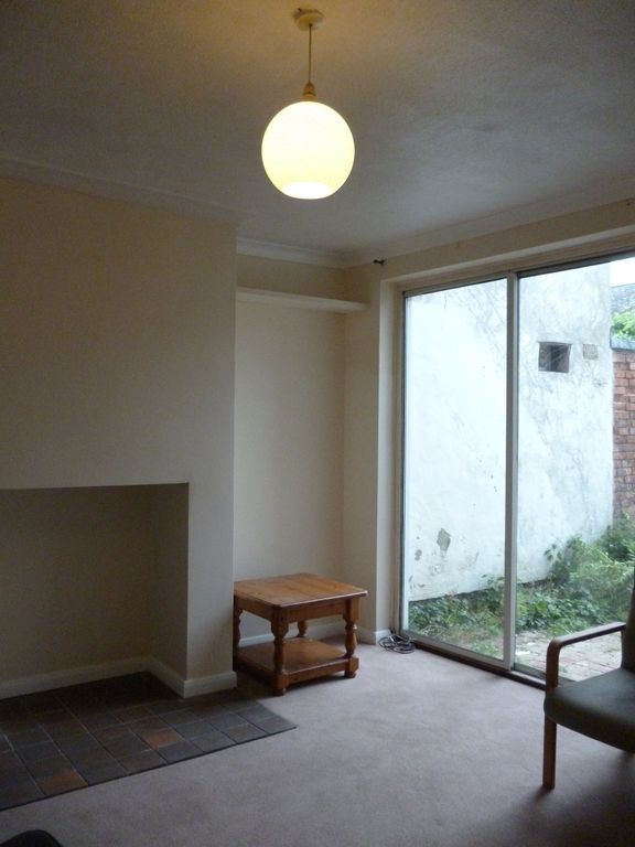 Property photo 3 of 6