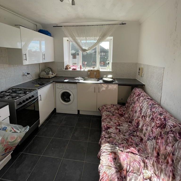 Property photo 2 of 4