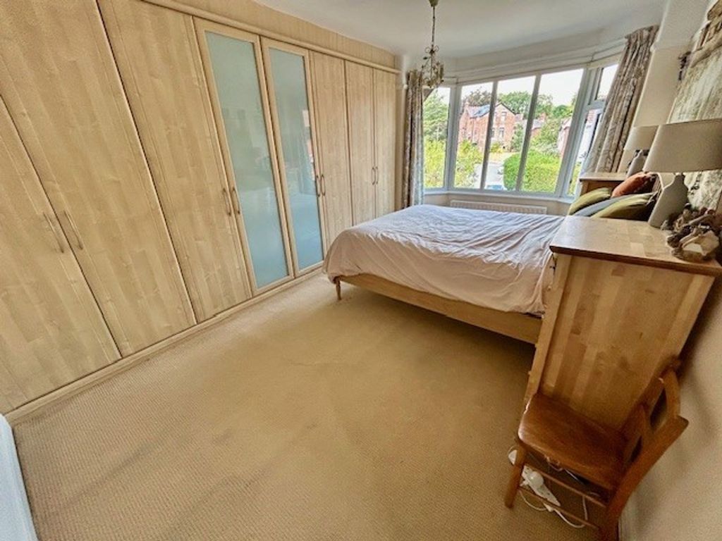 Property photo 3 of 25 Bedroom 1