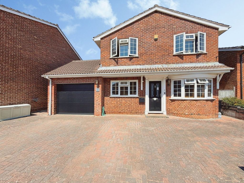 Property photo 1 of 17